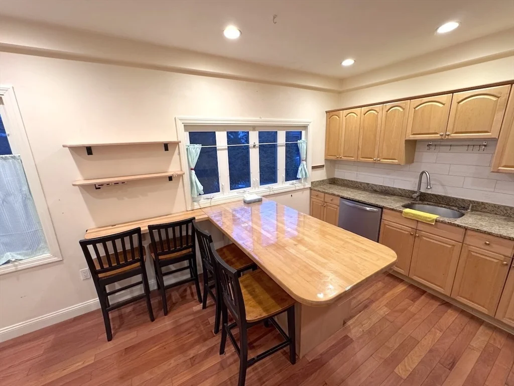 2 bed, 1 bath apartment for rent at 77 Park Ave Unit 1, Cambridge — photo 10 of 28