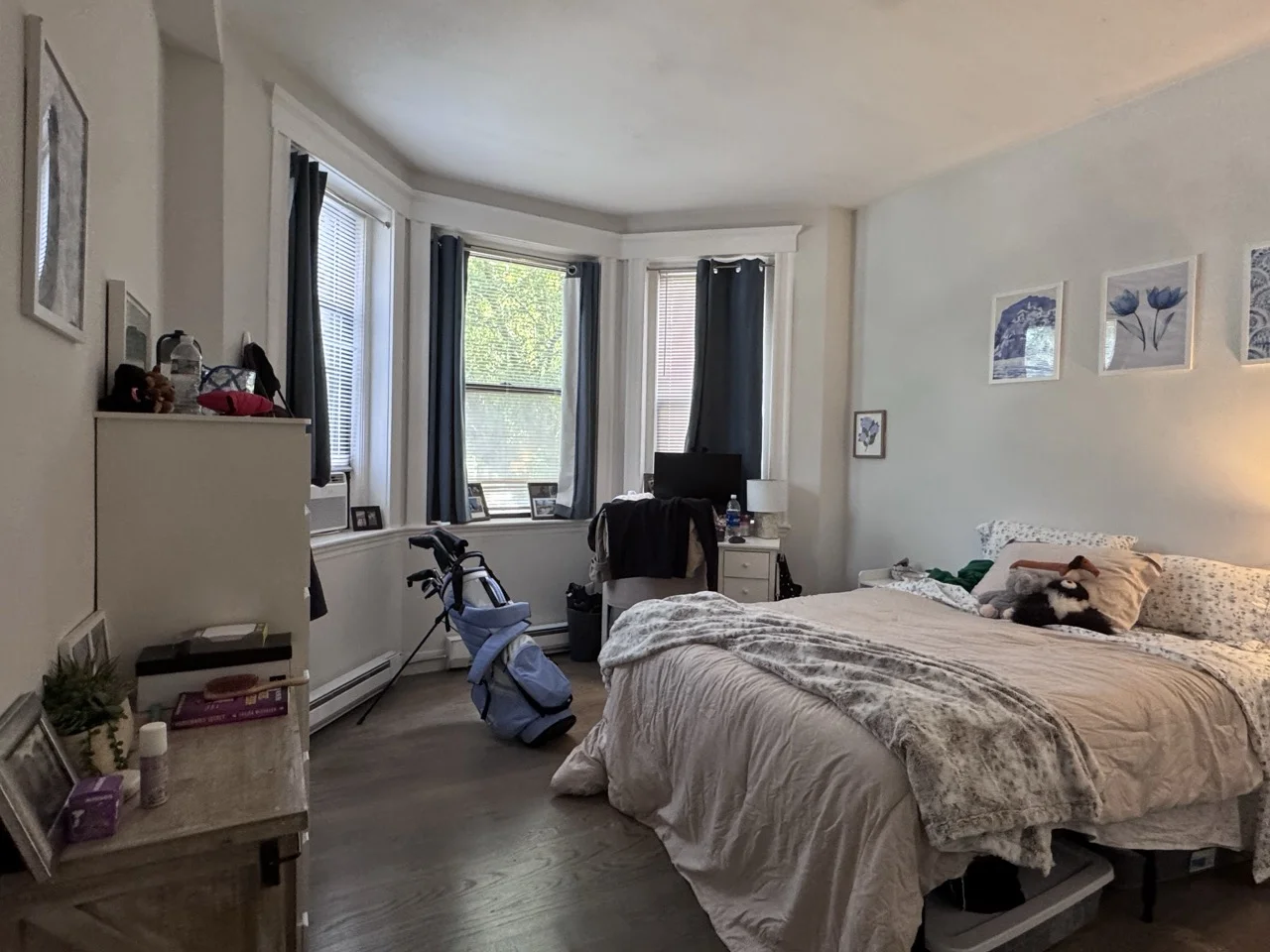 3 bed, 1 bath apartment for rent at 77 Park Dr Unit 1, Fenway — photo 10 of 12