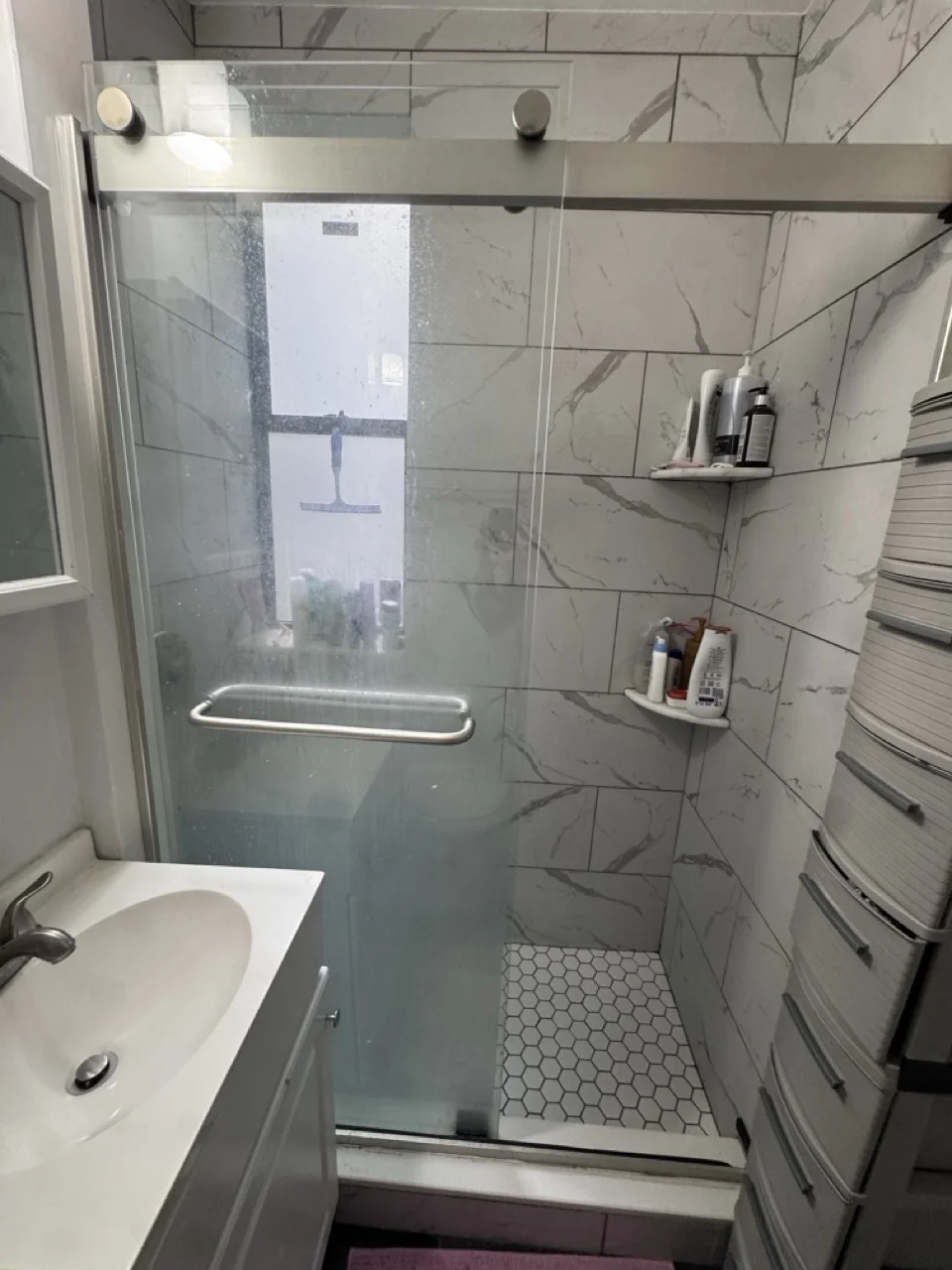 3 bed, 1 bath apartment for rent at 77 Park Dr Unit 1, Fenway — photo 8 of 12