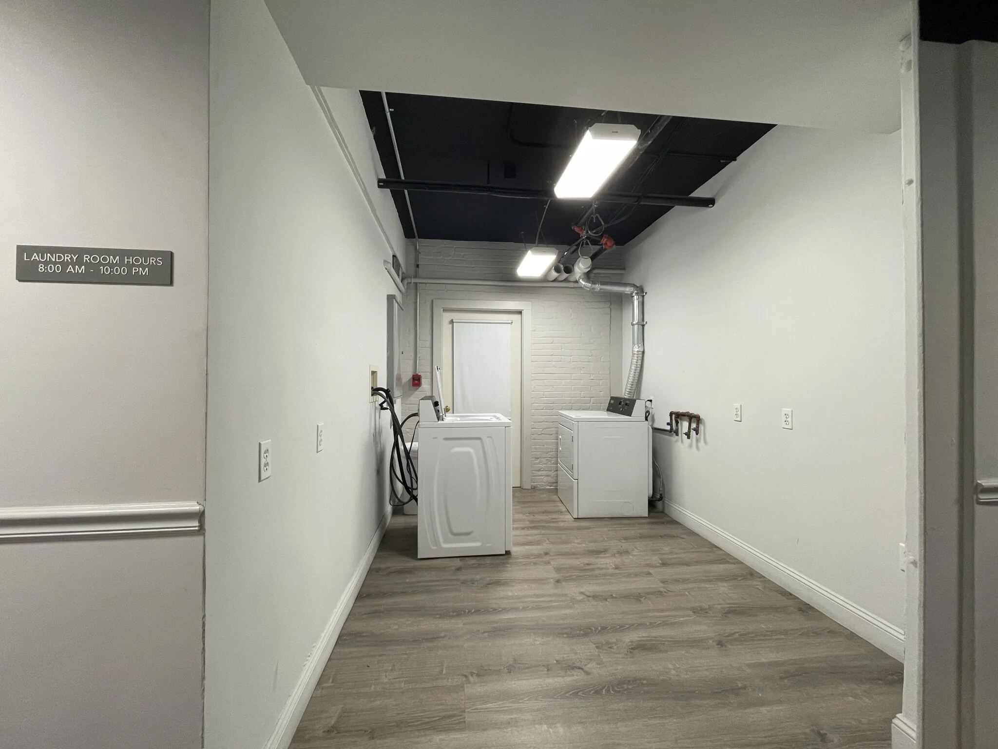 2 bed, 1 bath apartment for rent at 77 Park Dr Unit 11, Fenway — photo 2 of 2