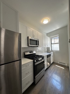 2 bed, 1 bath apartment for rent at 77 Park Dr Unit 18, Fenway — photo 1 of 9