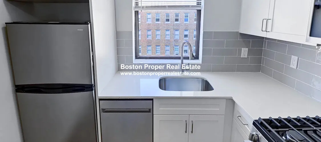 Studio bed, 1 bath apartment for rent at 77 Park Dr Unit 24, Fenway — photo 5 of 13