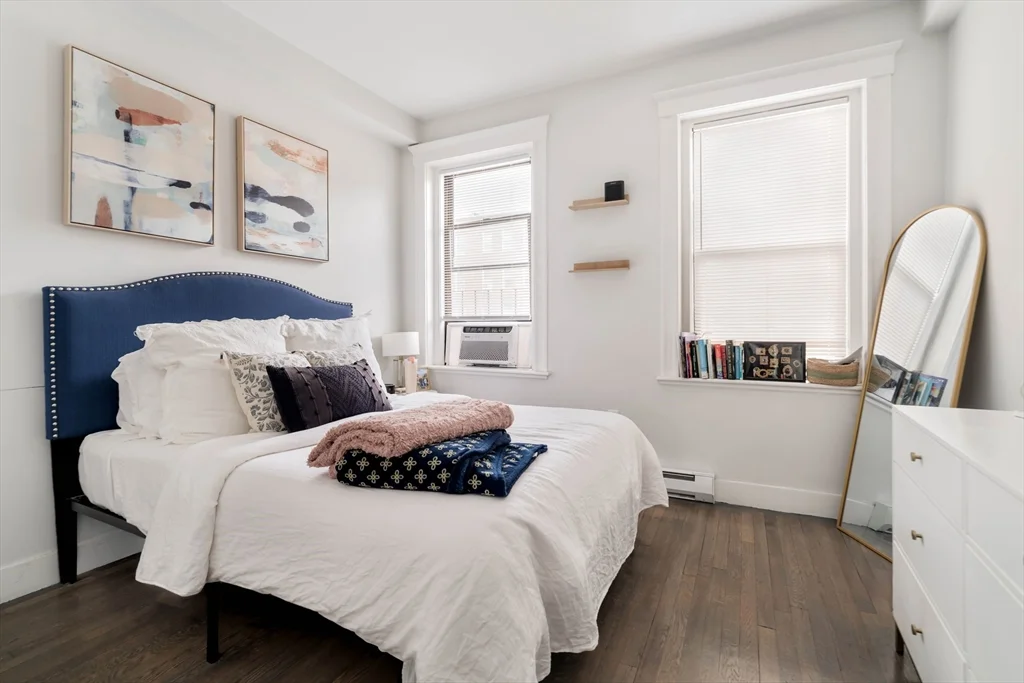 2 bed, 1 bath apartment for rent at 77 Park Dr Unit 9, Fenway — photo 10 of 18