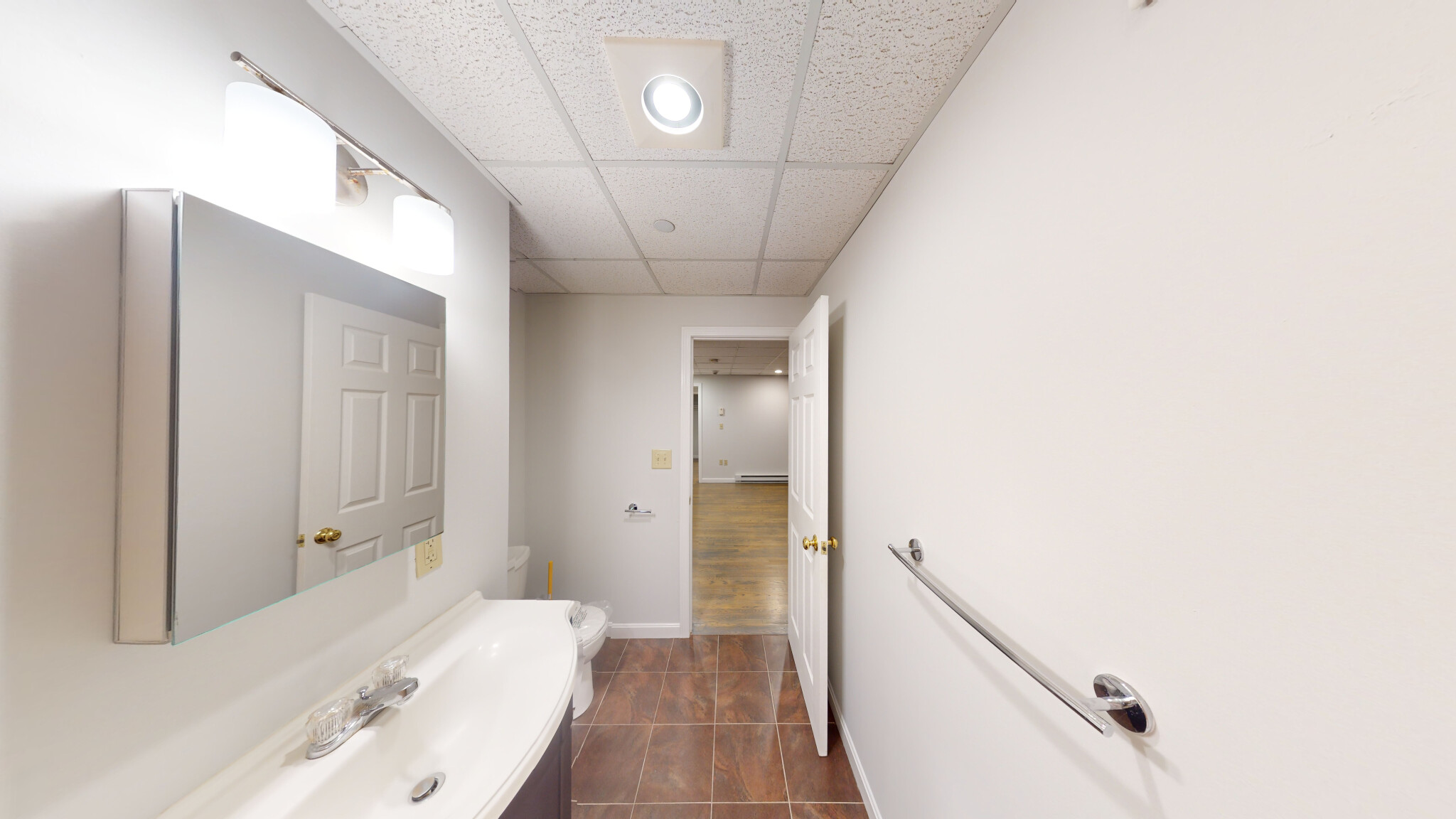 2 bed, 1 bath apartment for rent at 77 Park Dr Unit A, Fenway — photo 11 of 17