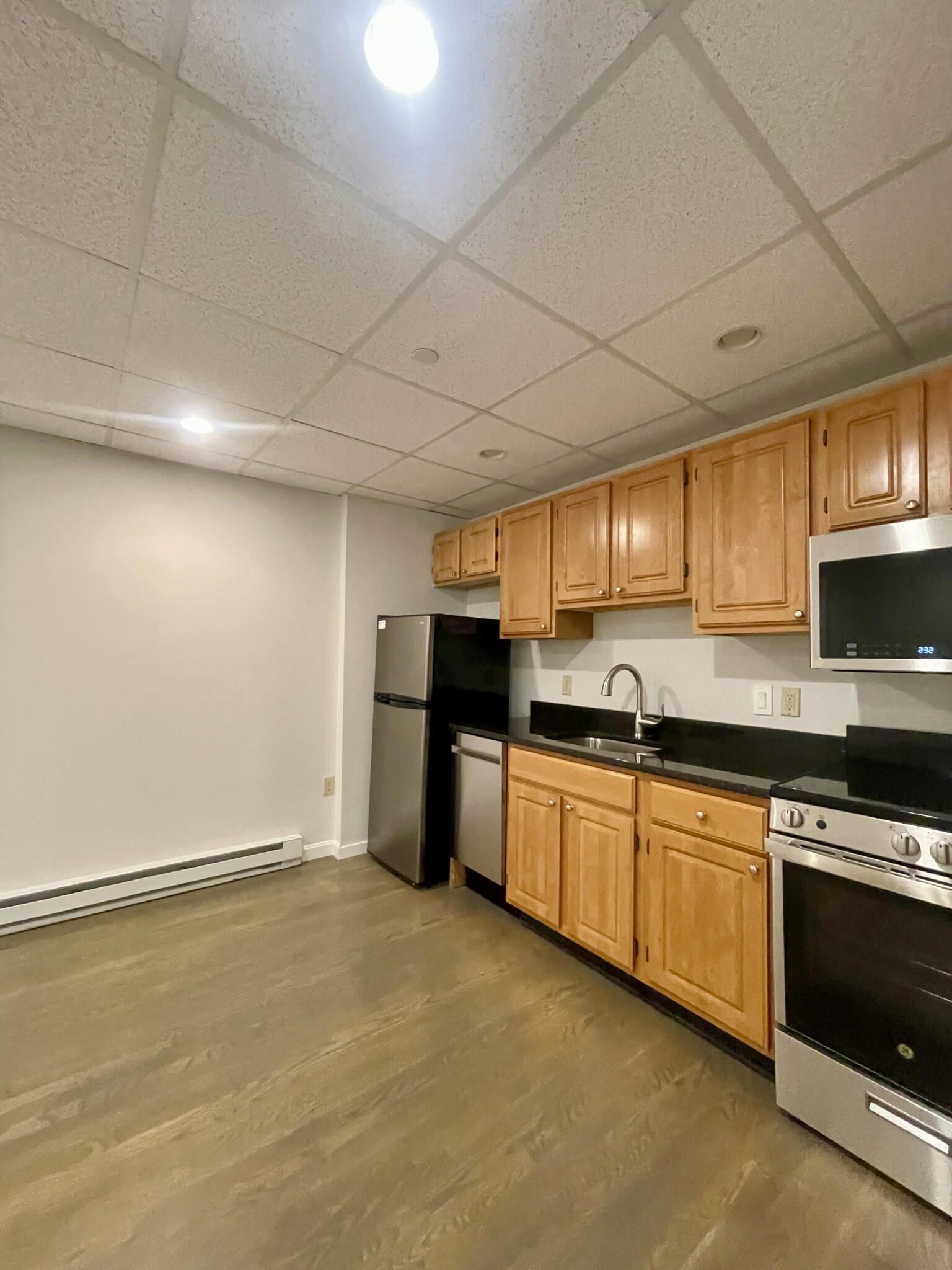 2 bed, 1 bath apartment for rent at 77 Park Dr Unit A, Fenway — photo 3 of 17