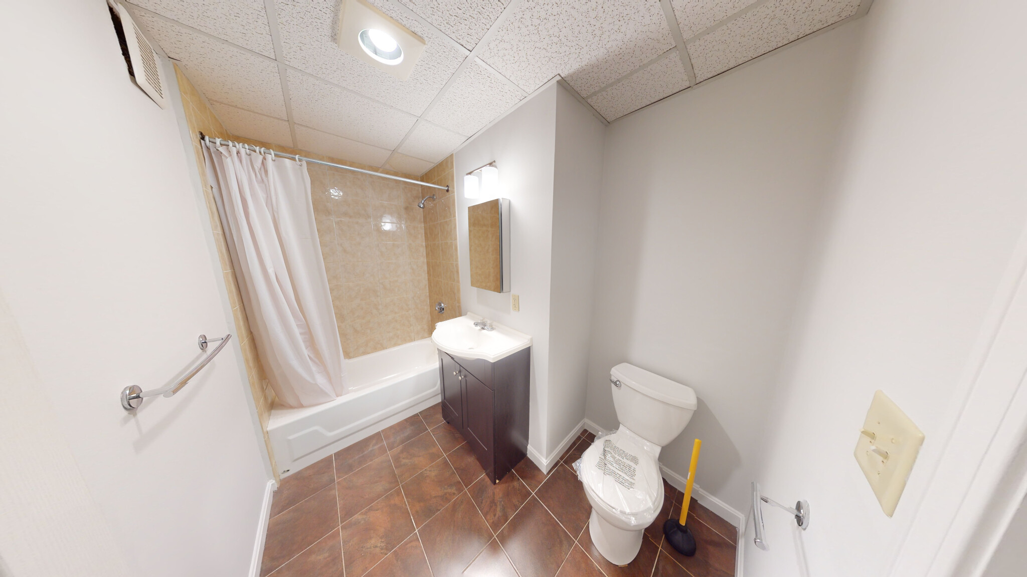2 bed, 1 bath apartment for rent at 77 Park Dr Unit A, Fenway — photo 10 of 17