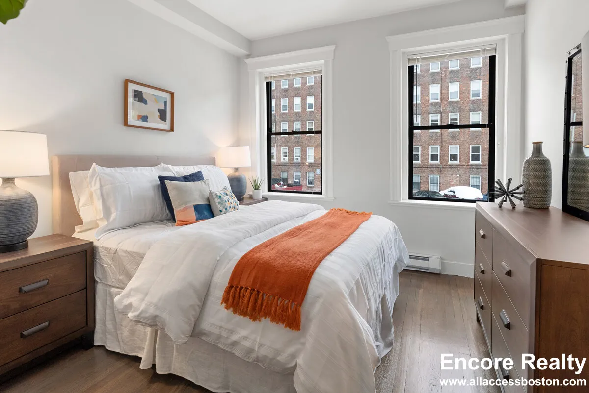 2 bed, 1 bath apartment for rent at 77 Park Dr Unit D, Fenway — photo 9 of 12