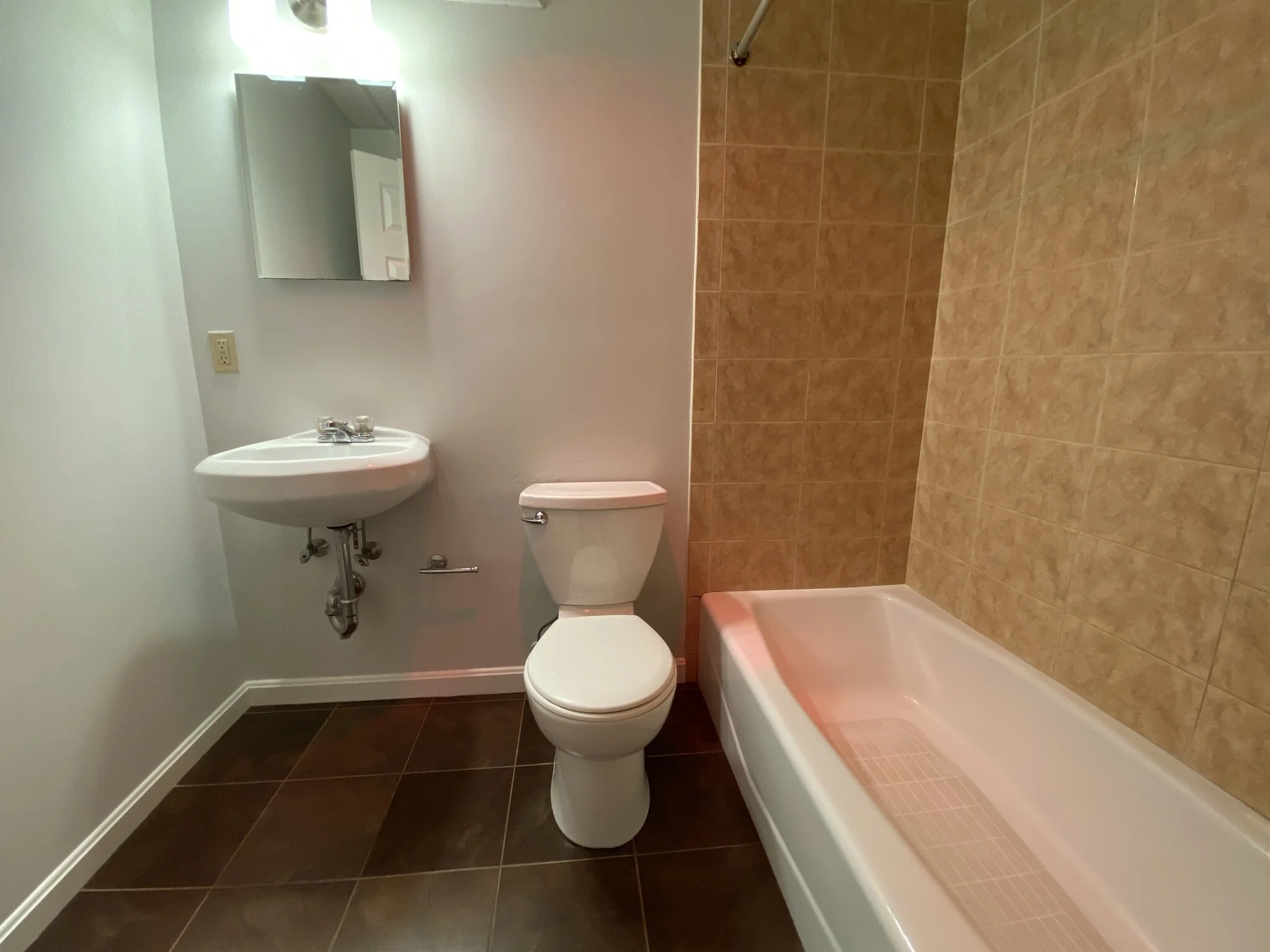 2 bed, 1 bath apartment for rent at 77 Park Dr Unit D1, Fenway — photo 14 of 15
