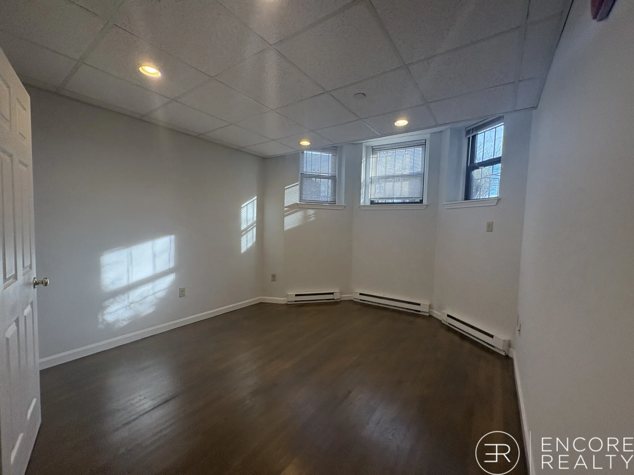 2 bed, 1 bath apartment for rent at 77 Park Dr Unit D1, Fenway — photo 3 of 15