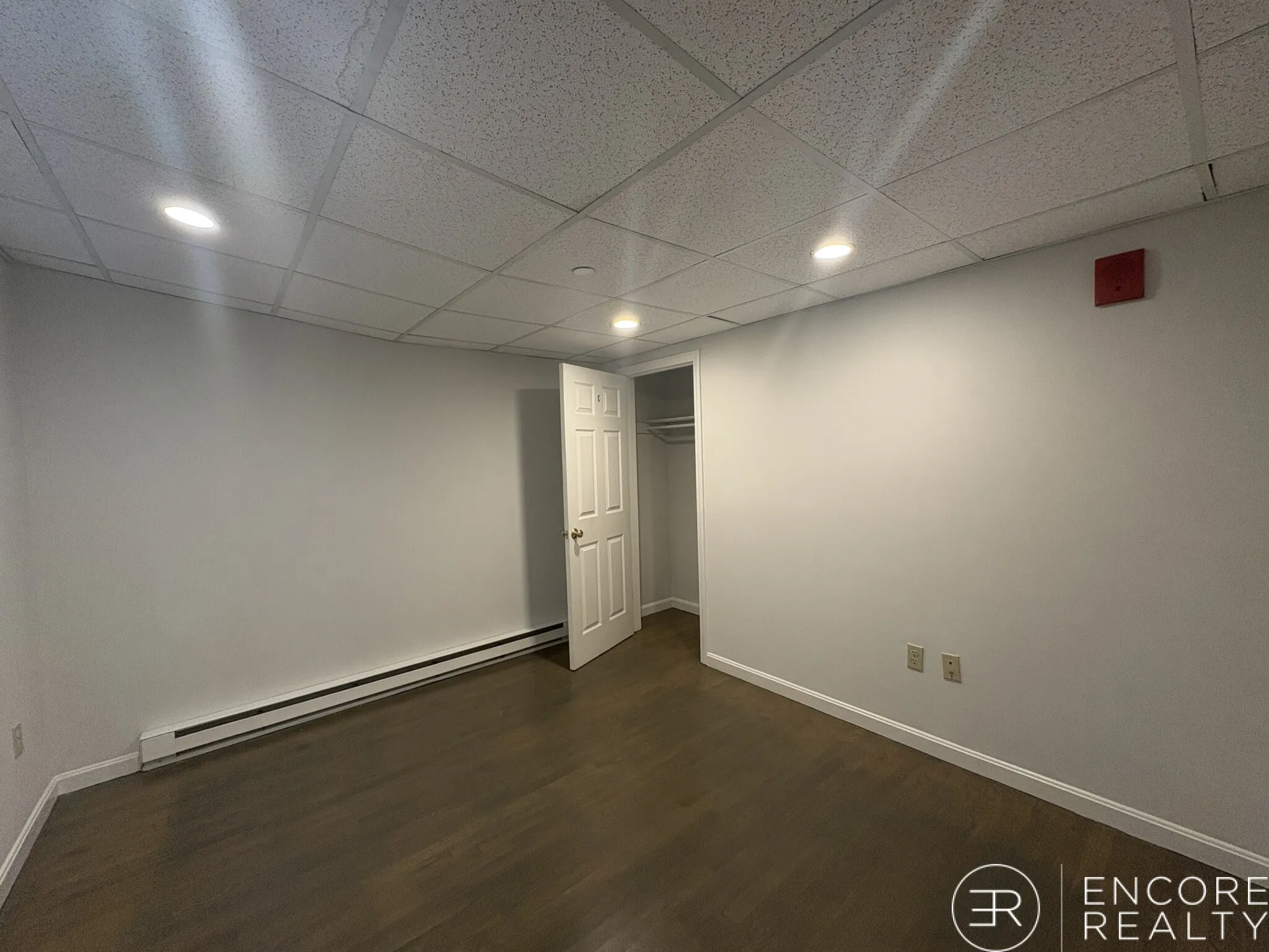 2 bed, 1 bath apartment for rent at 77 Park Dr Unit D1, Fenway — photo 5 of 15