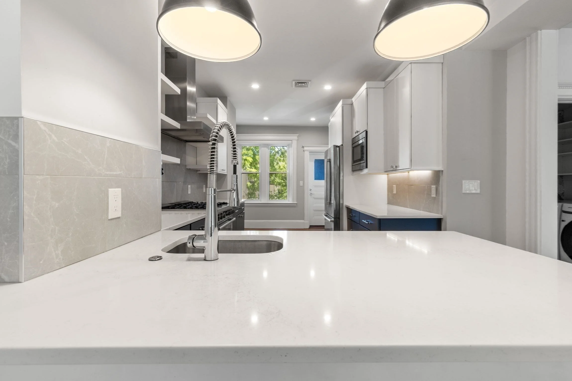 3 bed, 2 bath apartment for rent at 77 Park St Unit 2, Coolidge Corner — photo 9 of 27