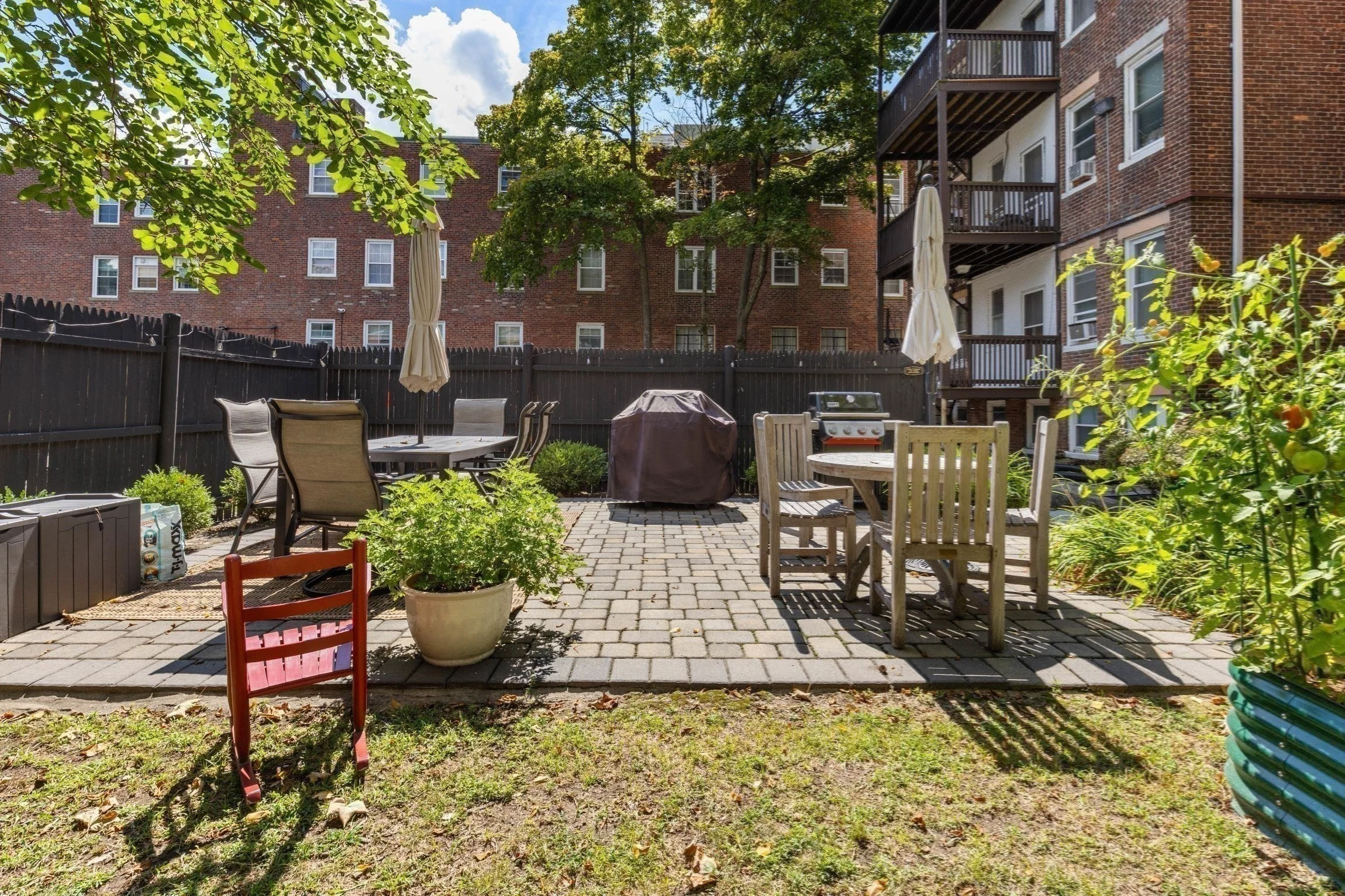 3 bed, 2 bath apartment for rent at 77 Park St Unit 2, Coolidge Corner — photo 24 of 27