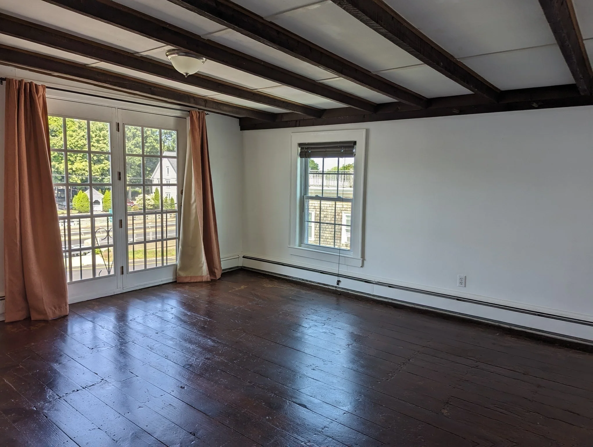 1 bed, 1 bath apartment for rent at 77 Pleasant Unit 6, Newburyport — photo 6 of 19