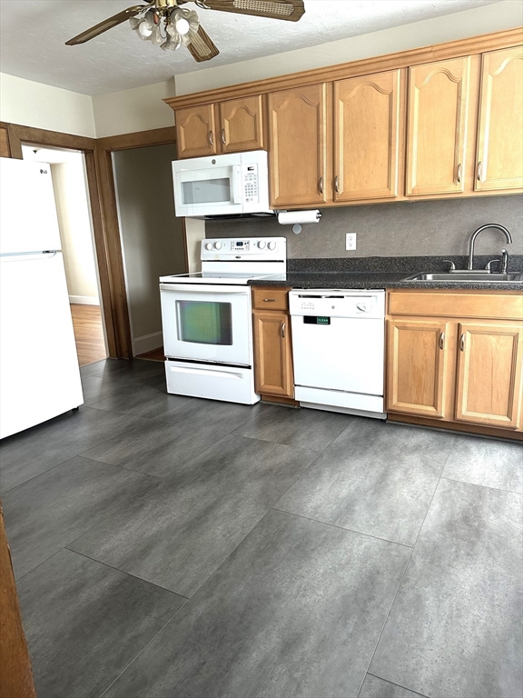 2 bed, 1 bath apartment for rent at 77 Plymouth St Unit 1, Quincy — photo 3 of 14