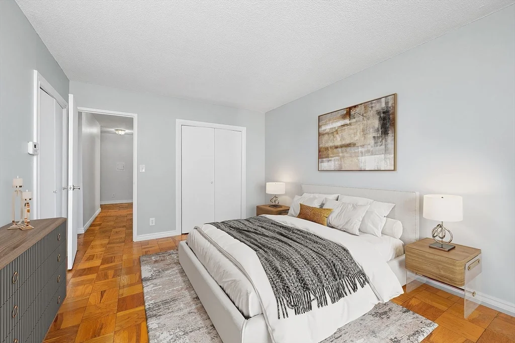 2 bed, 2 bath apartment for rent at 77 Pond Ave Unit 401, Coolidge Corner — photo 4 of 17