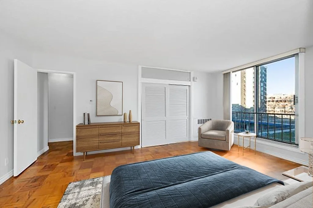 2 bed, 2 bath apartment for rent at 77 Pond Ave Unit 401, Coolidge Corner — photo 6 of 17