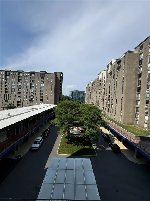 1 bed, 1 bath apartment for rent at 77 Pond Ave Unit 507, Brookline — photo 10 of 15
