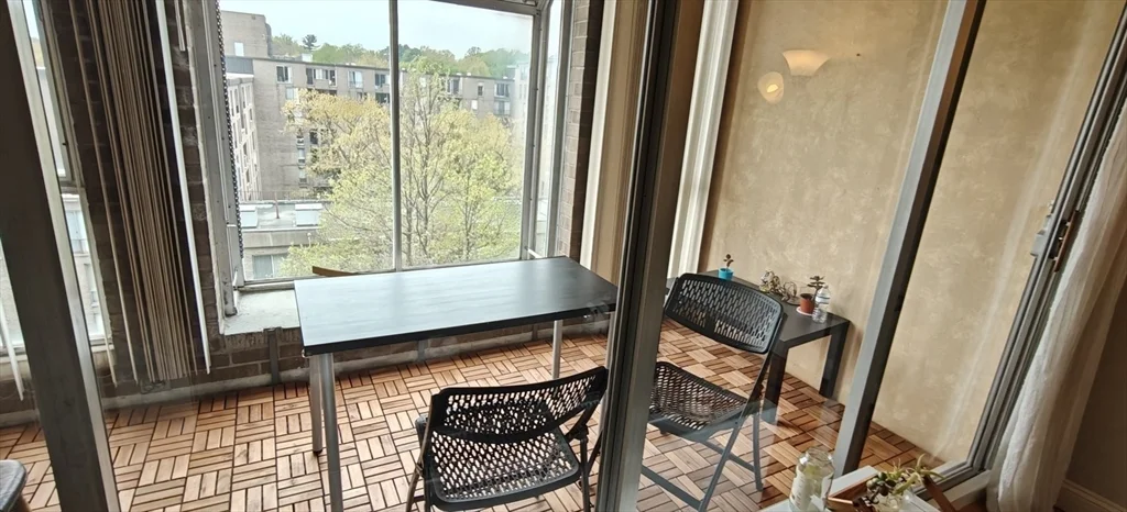 1 bed, 1 bath apartment for rent at 77 Pond Ave Unit 804, Coolidge Corner — photo 5 of 11