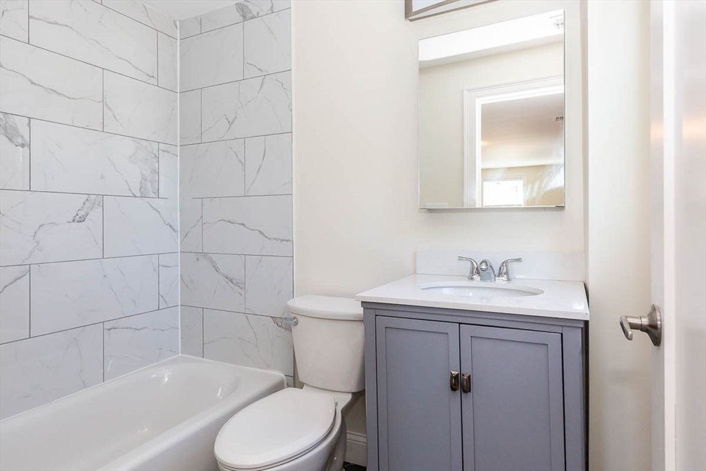 5 bed, 4+ bath apartment for rent at 77 Rock Glen, Medford — photo 18 of 33