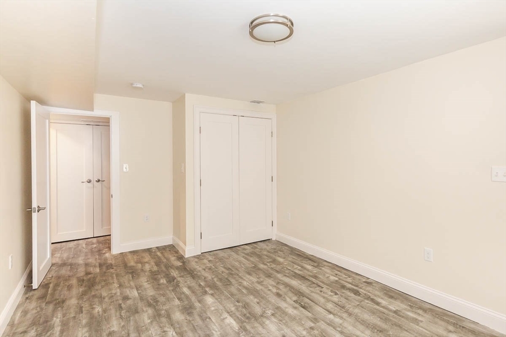 5 bed, 4+ bath apartment for rent at 77 Rock Glen, Medford — photo 32 of 33