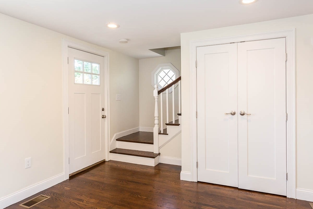 5 bed, 4+ bath apartment for rent at 77 Rock Glen, Medford — photo 31 of 33