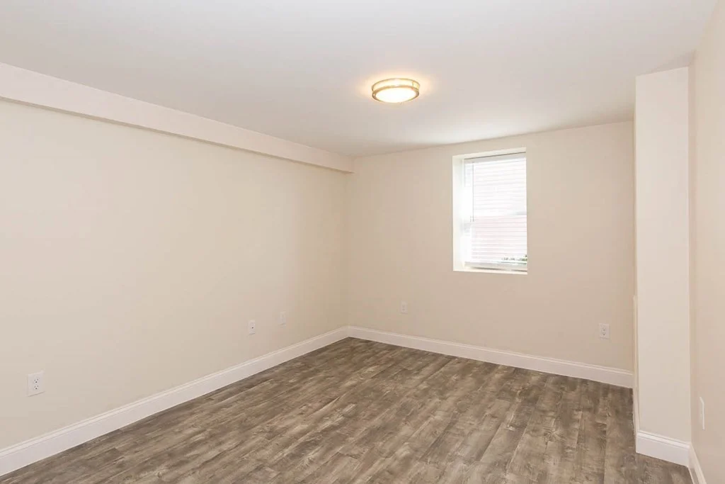 5 bed, 4+ bath apartment for rent at 77 Rock Glen Rd Unit 77, Medford — photo 28 of 33