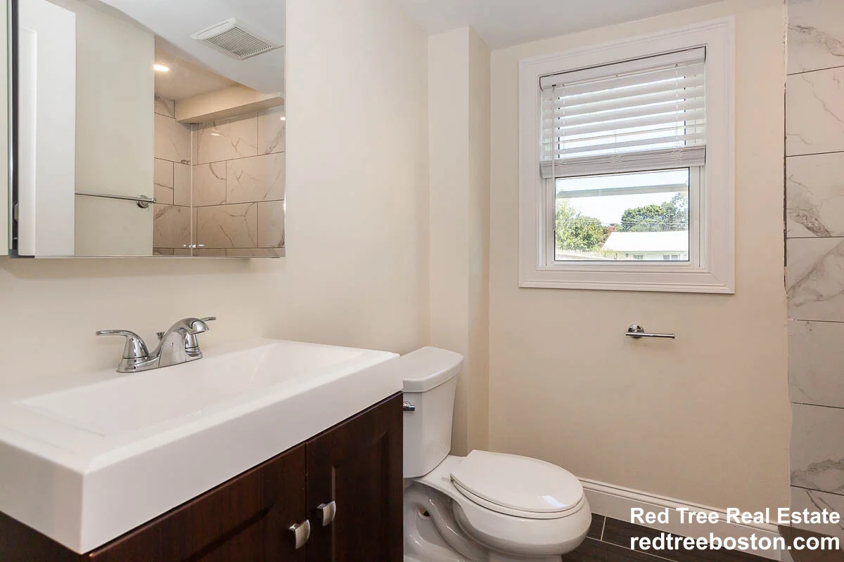 5 bed, 4+ bath apartment for rent at 77 Rock Glen Rd Unit Room, Medford — photo 53 of 54