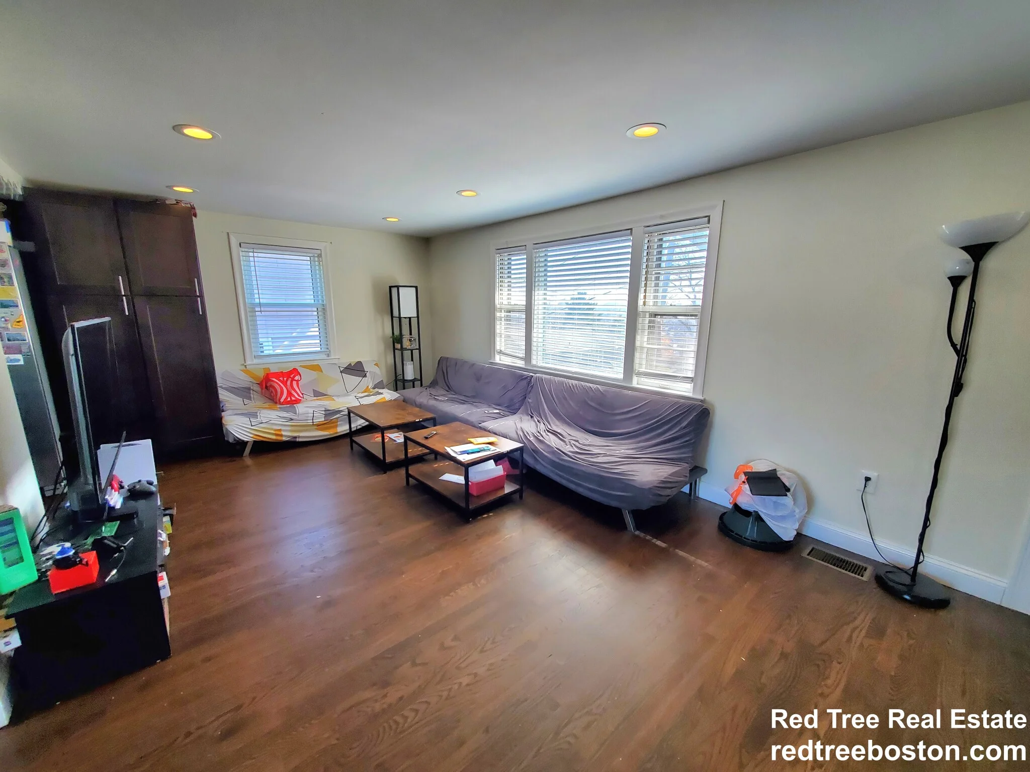 5 bed, 4+ bath apartment for rent at 77 Rock Glen Rd Unit Room, Medford — photo 2 of 54