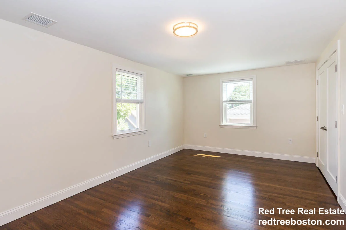 5 bed, 4+ bath apartment for rent at 77 Rock Glen Rd Unit Room, Medford — photo 44 of 54