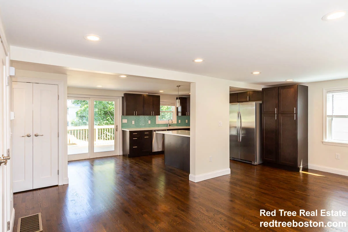 5 bed, 4+ bath apartment for rent at 77 Rock Glen Rd Unit Room, Medford — photo 29 of 54