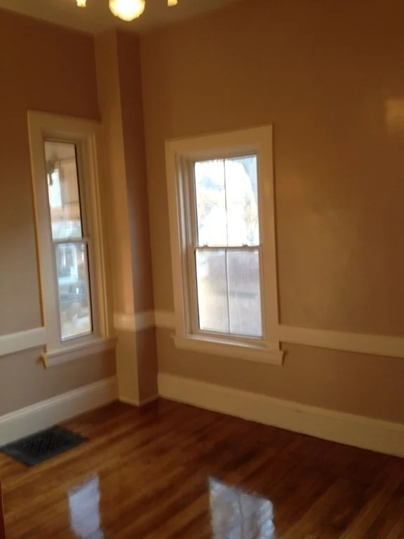 2 bed, 1 bath apartment for rent at 77 S Central Unit A, Quincy — photo 3 of 9