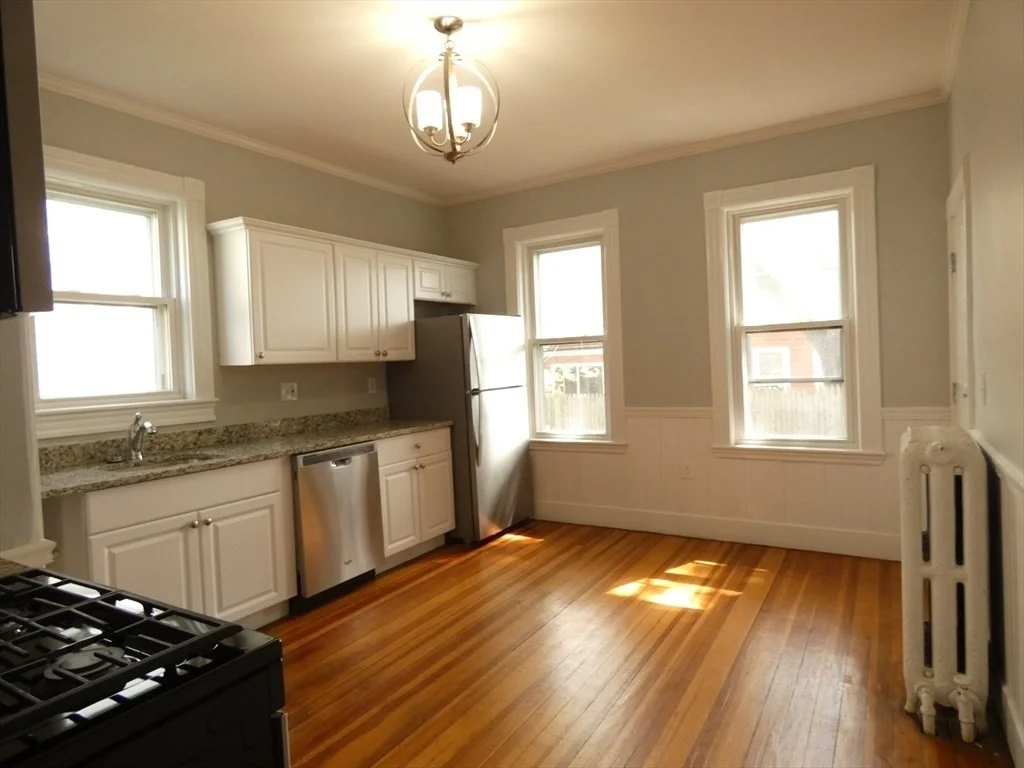 3 bed, 1 bath apartment for rent at 77 Saint Andrew Unit 1, East Boston — photo 3 of 11