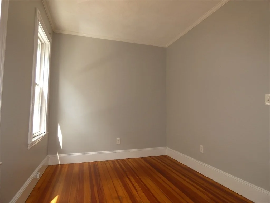 3 bed, 1 bath apartment for rent at 77 Saint Andrew Unit 1, East Boston — photo 10 of 11