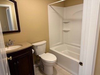2 bed, 1 bath apartment for rent at 77 School St Unit 1, Northborough — photo 9 of 15