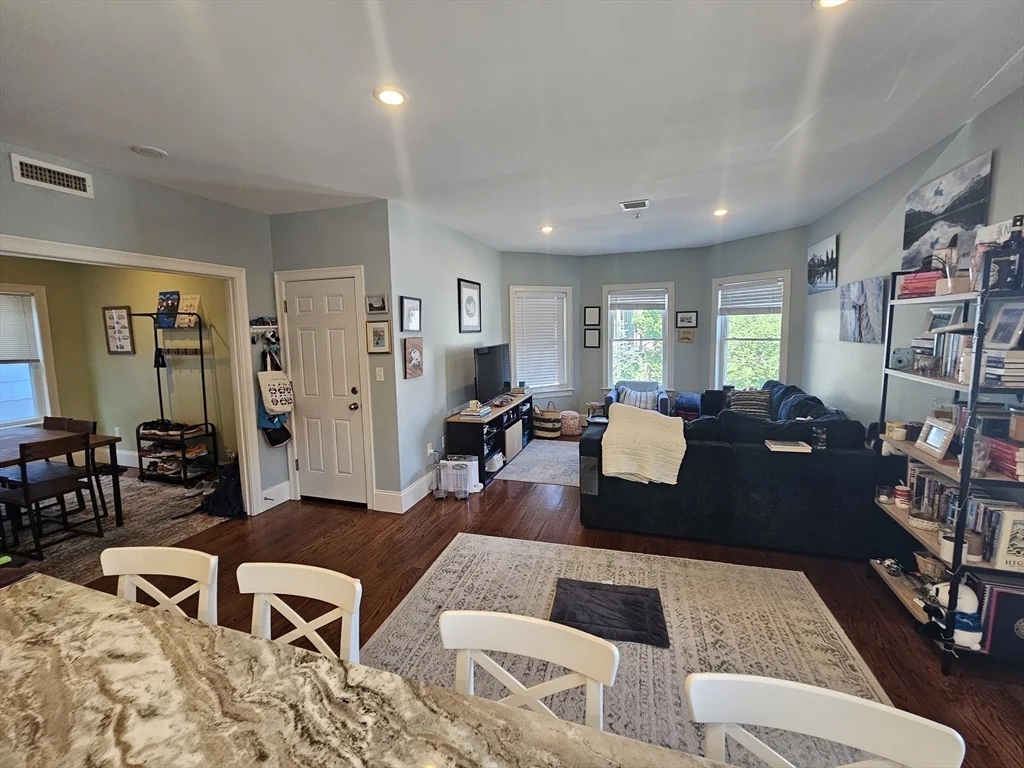 3 bed, 2 bath apartment for rent at 77 South St Unit 2, Jamaica Plain — photo 7 of 20