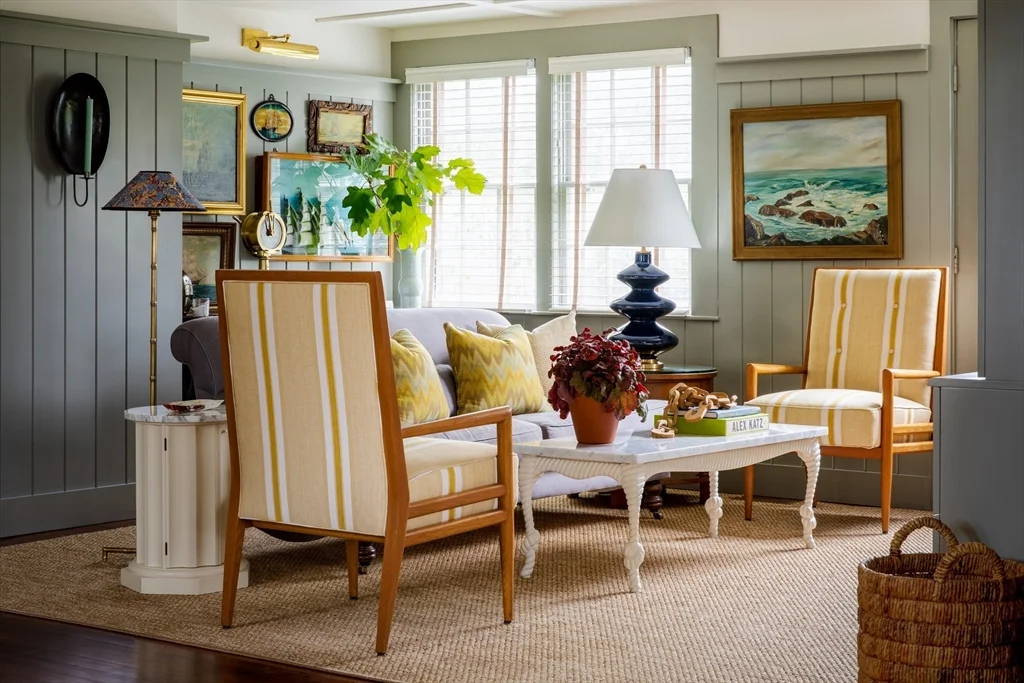 6 bed, 4+ bath apartment for rent at 77 Sparks Ave, Nantucket — photo 5 of 30