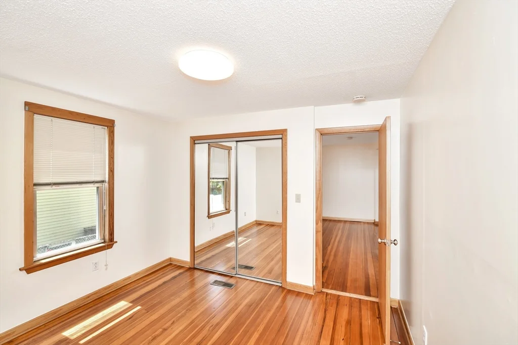 3 bed, 1 bath apartment for rent at 77 Swan St Unit 2, Everett — photo 12 of 27