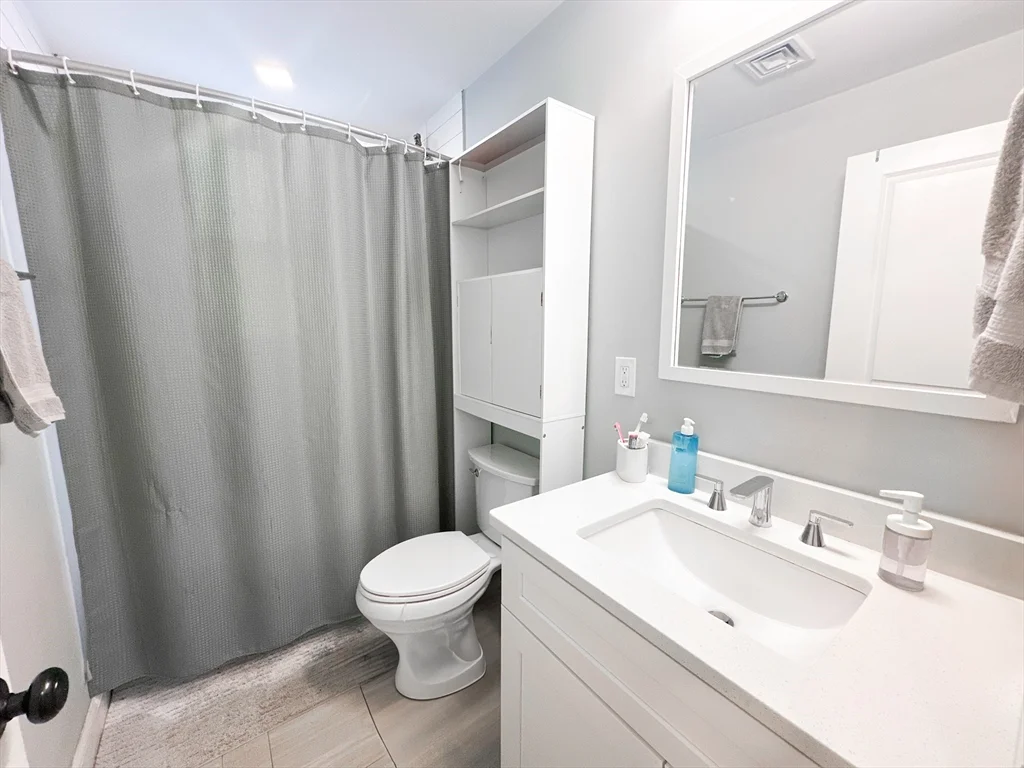 3 bed, 2 bath apartment for rent at 77 Torrey St Unit 2, Dorchester — photo 14 of 20