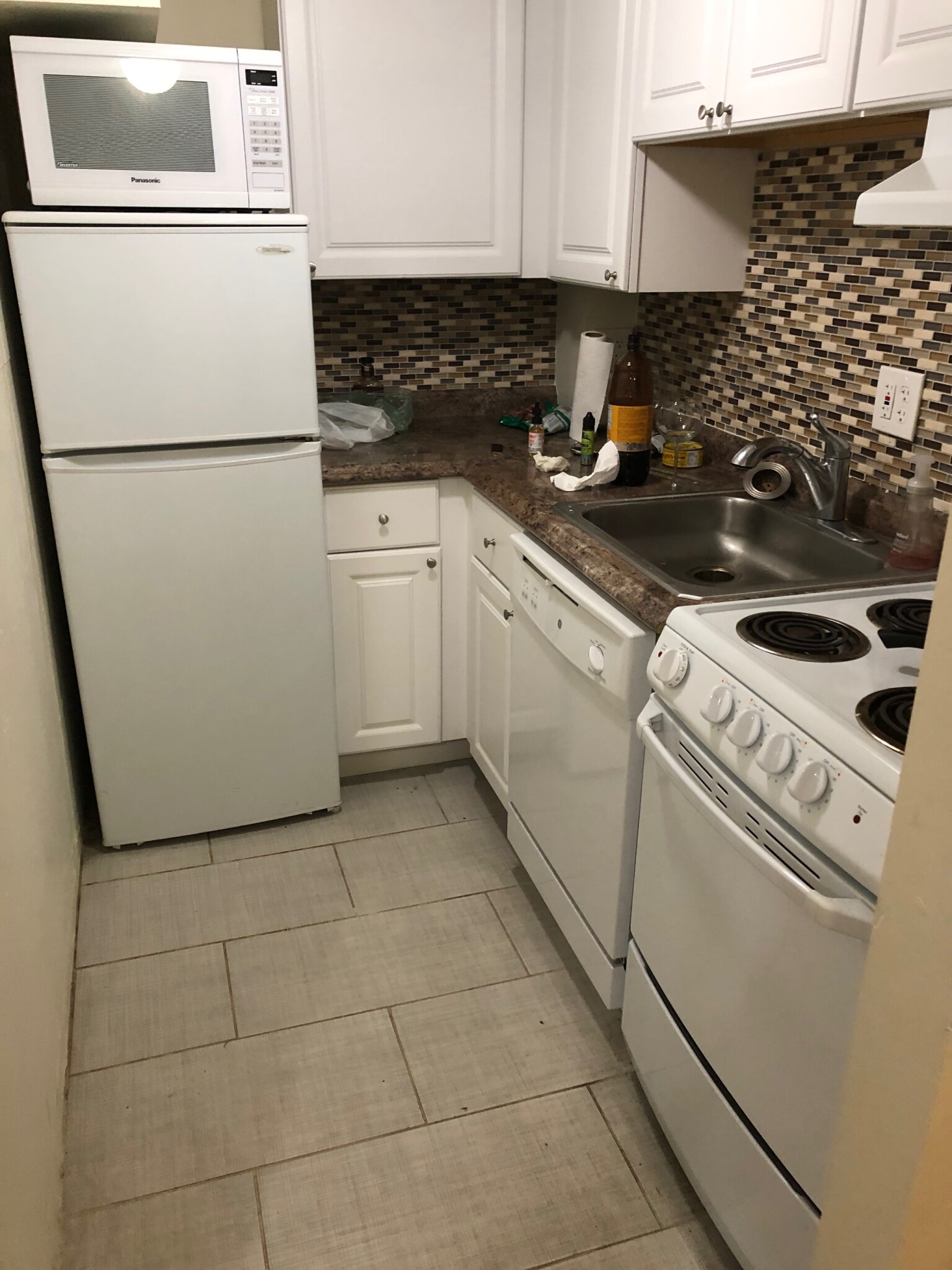 1 bed, 1 bath apartment for rent at 77 Trowbridge St Unit 11, Mid-Cambridge