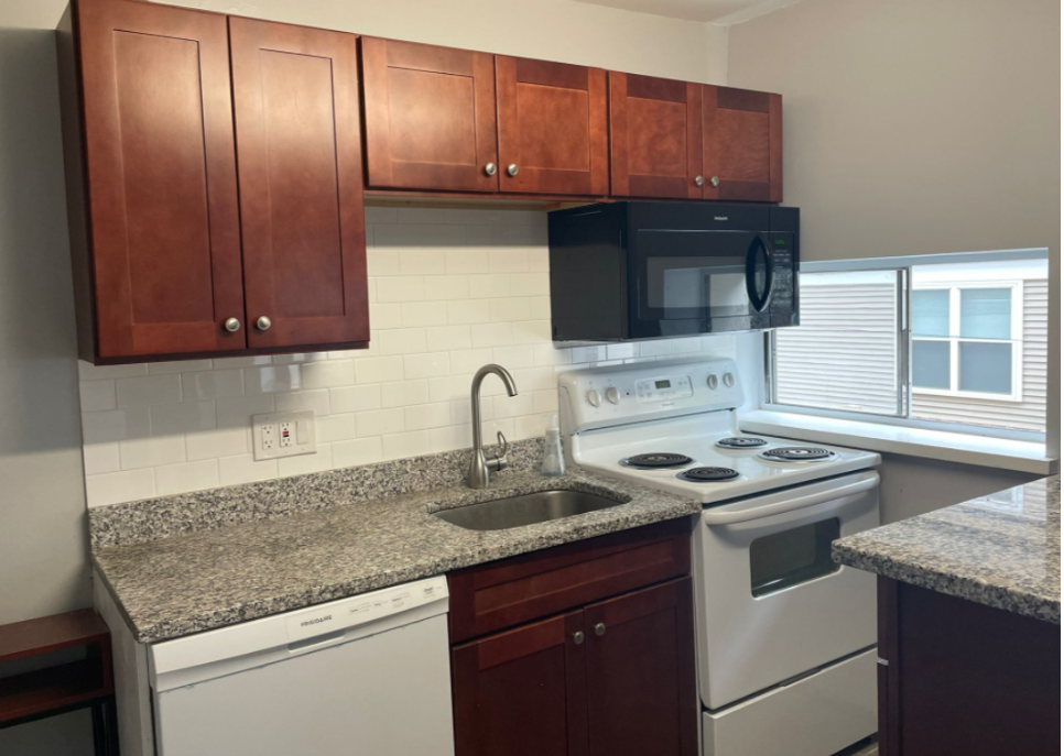 2 bed, 1 bath apartment for rent at 77 Trowbridge St Unit 43, Mid-Cambridge