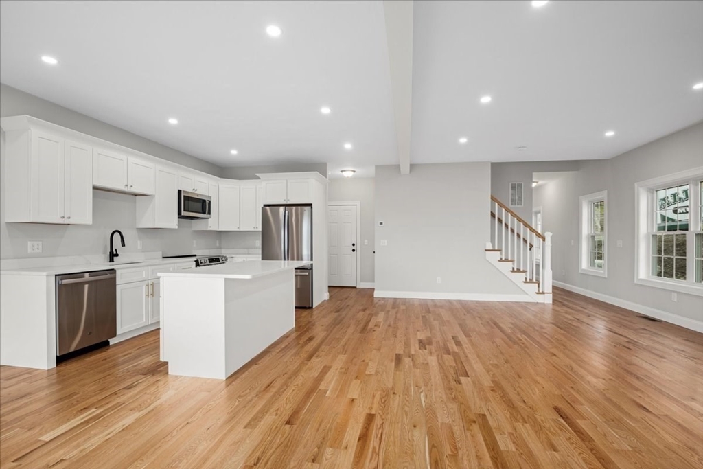 3 bed, 2 bath apartment for rent at 77 Upland St Unit -, Worcester — photo 10 of 37