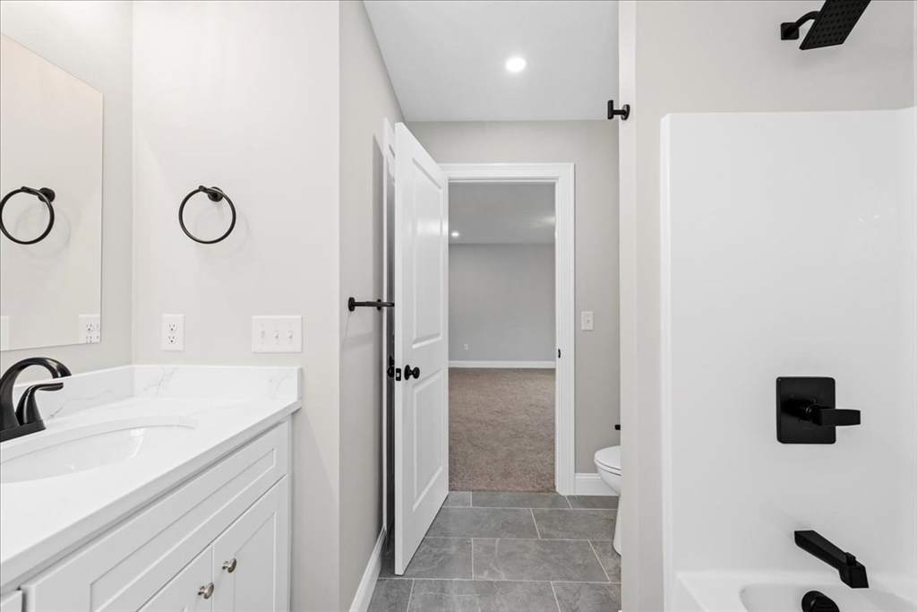 3 bed, 2 bath apartment for rent at 77 Upland St Unit -, Worcester — photo 18 of 37