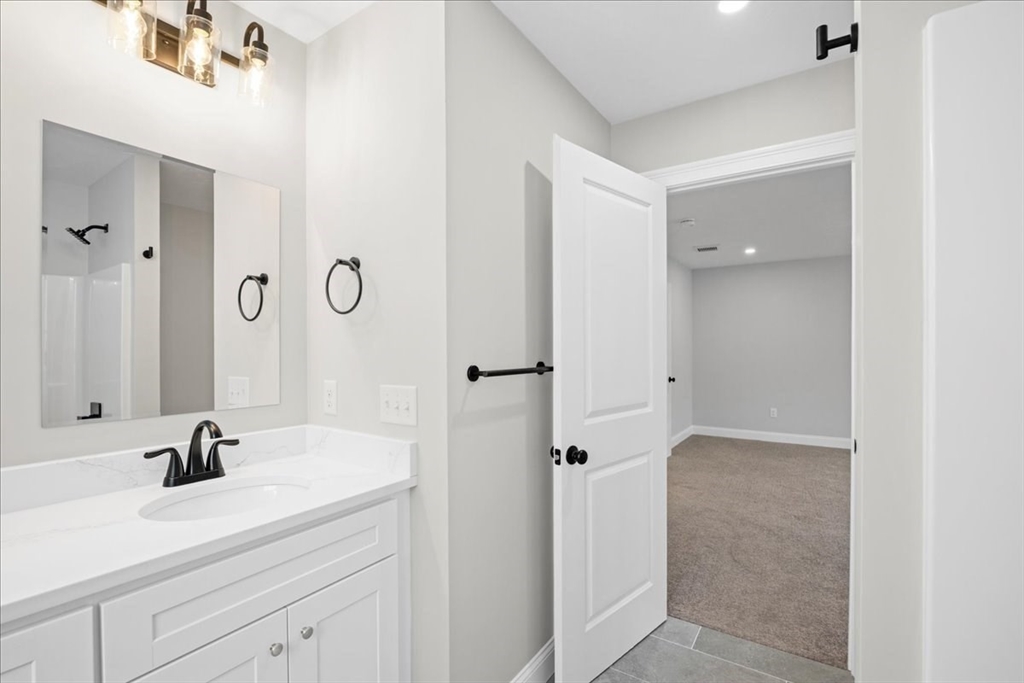 3 bed, 2 bath apartment for rent at 77 Upland St Unit -, Worcester — photo 19 of 37