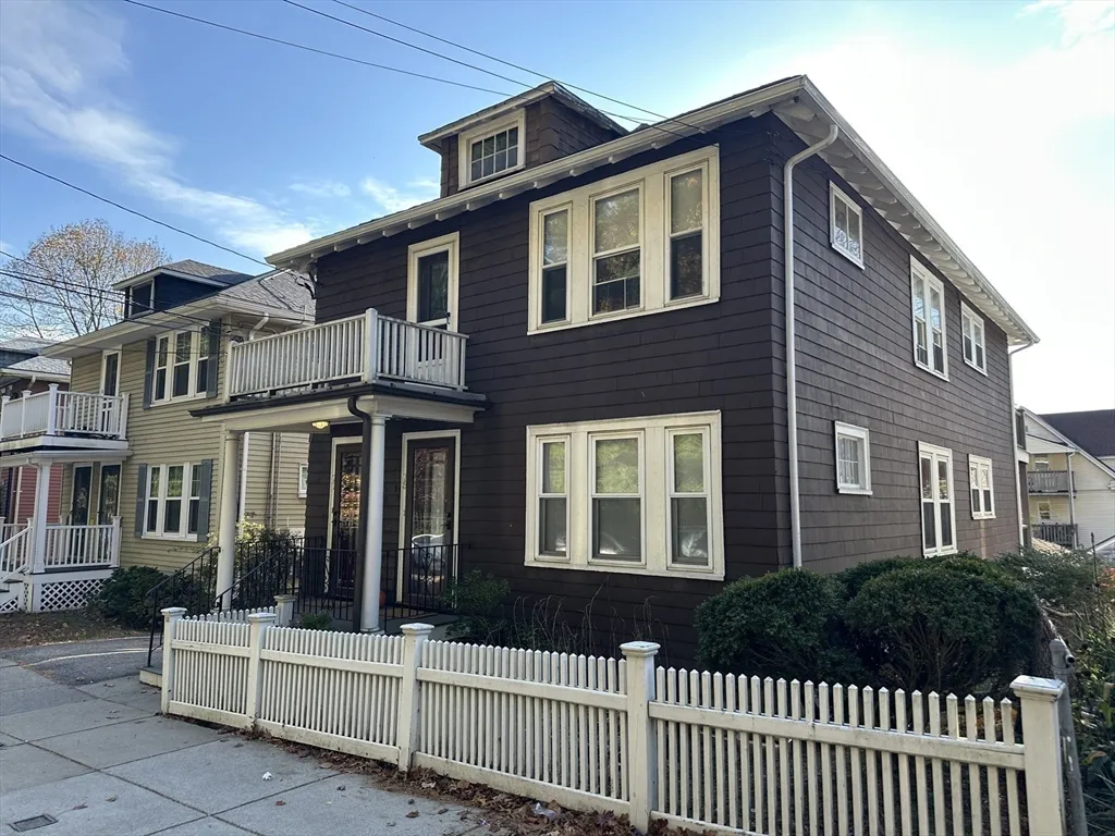 2 bed, 1 bath apartment for rent at 77 Walk Hill Unit 1, Jamaica Plain — photo 24 of 29