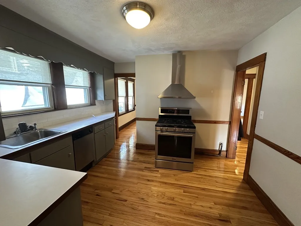 2 bed, 1 bath apartment for rent at 77 Walk Hill Unit 1, Jamaica Plain — photo 9 of 29