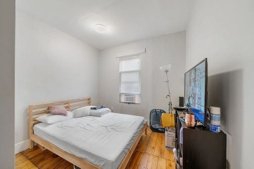 3 bed, 1 bath apartment for rent at 77 Webster St Unit 2, East Boston — photo 5 of 10