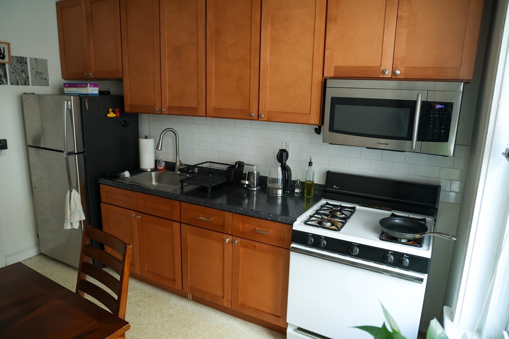 1 bed, 1 bath apartment for rent at 77 Westland Ave Unit 5, Fenway — photo 9 of 13