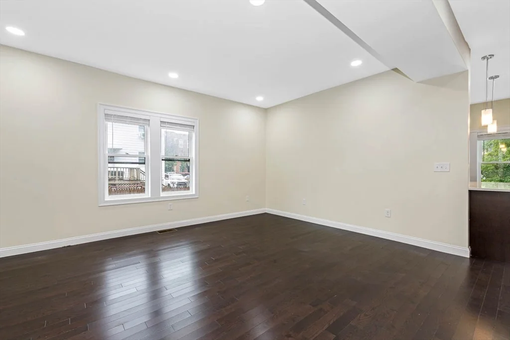 7 bed, 4+ bath apartment for rent at 77 Winchester St, Medford — photo 13 of 38