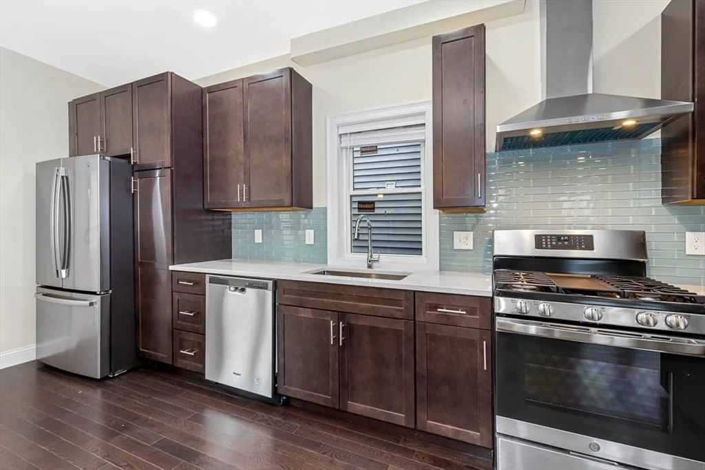 7 bed, 4+ bath apartment for rent at 77 Winchester St, Medford — photo 6 of 38