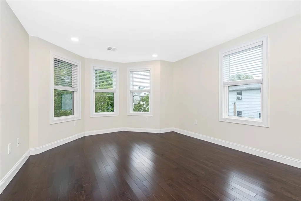 7 bed, 4+ bath apartment for rent at 77 Winchester St, Medford — photo 16 of 38